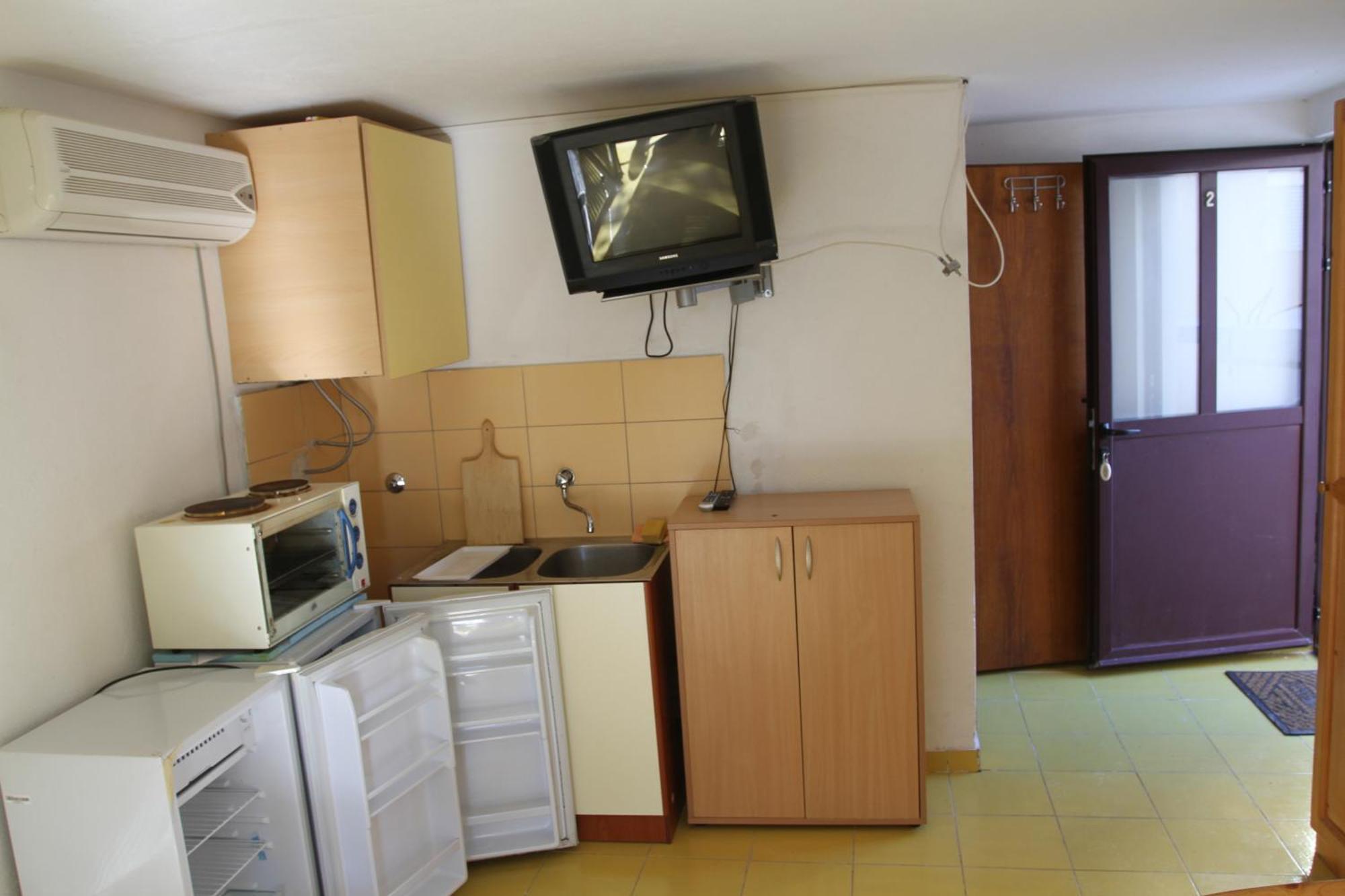 Apartments Popovic Petrovac ภายนอก รูปภาพ