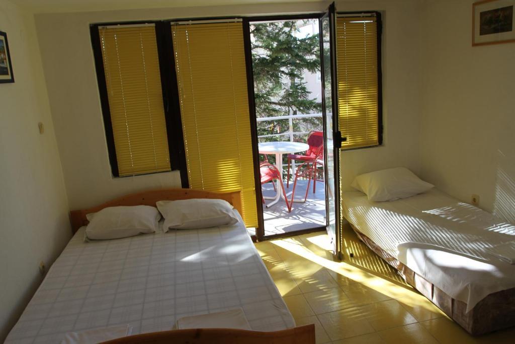 Apartments Popovic Petrovac ห้อง รูปภาพ